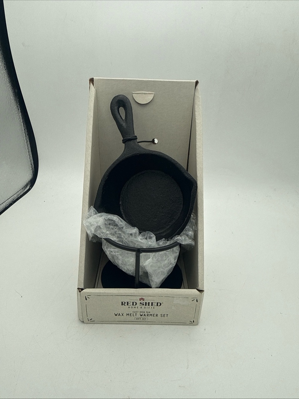 Red Shed  Cast Iron skillet Wax Warmer w/ Maple Syrup And Pancake Wax Melts NIP